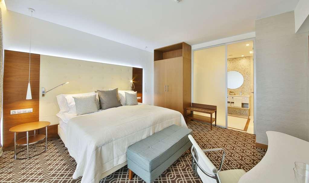Maritim Hotel Paradise Blue Albena Room photo